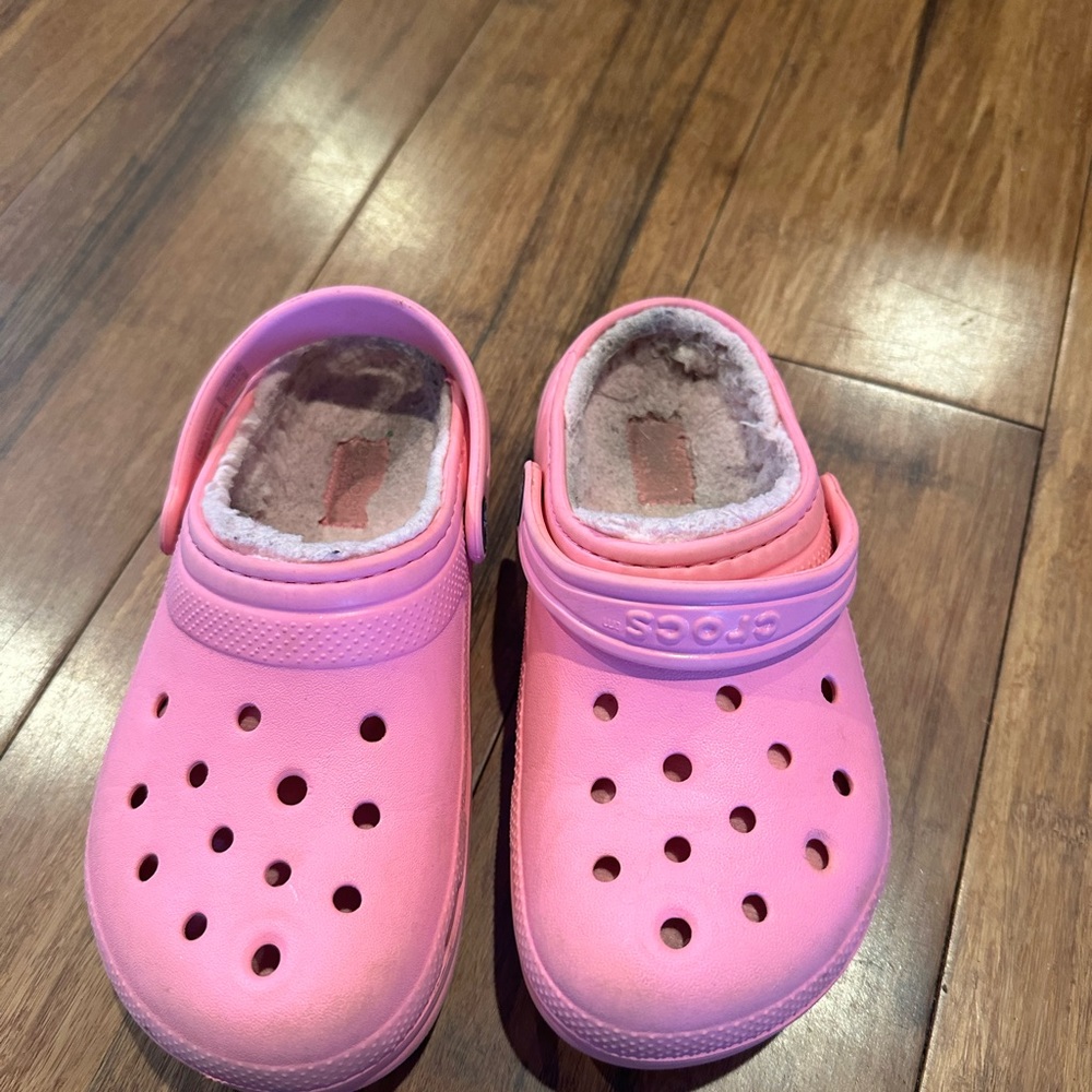 Pink fuzzy Crocs- C13